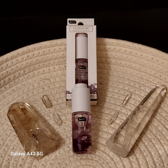 Cuticle Oil for Nails with Jojoba Oil, Coconut Oil & Vitamin E w/Dropper Top NIB - Picture 1 of 3